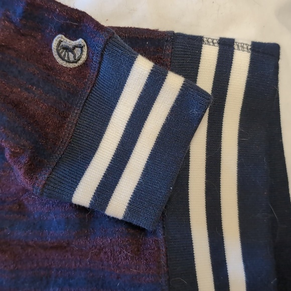 Men's large Champion hoodie - Picture 3 of 6